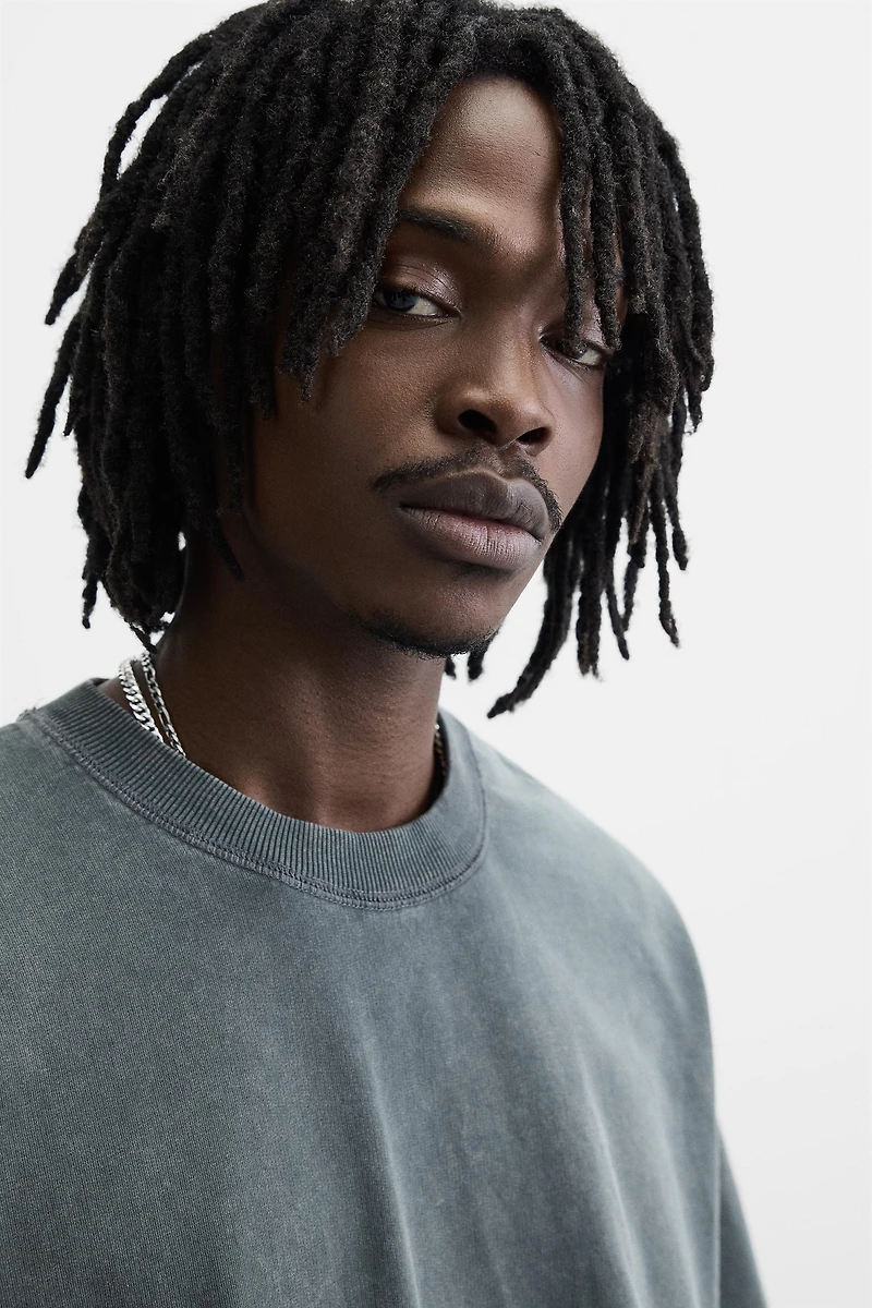 WASHED RELAXED FIT SWEATSHIRT