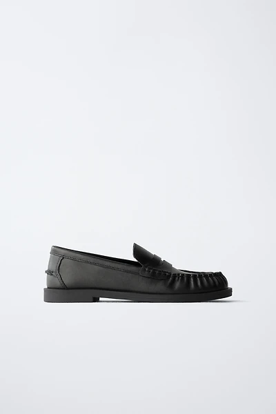 LEATHER LOAFERS