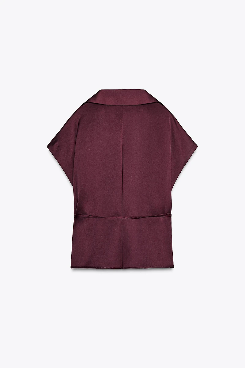BELTED SATIN EFFECT SHIRT