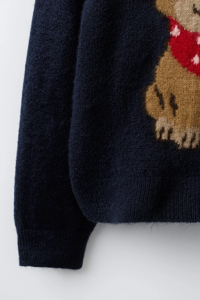 PULL EN MAILLE AVEC CHIEN