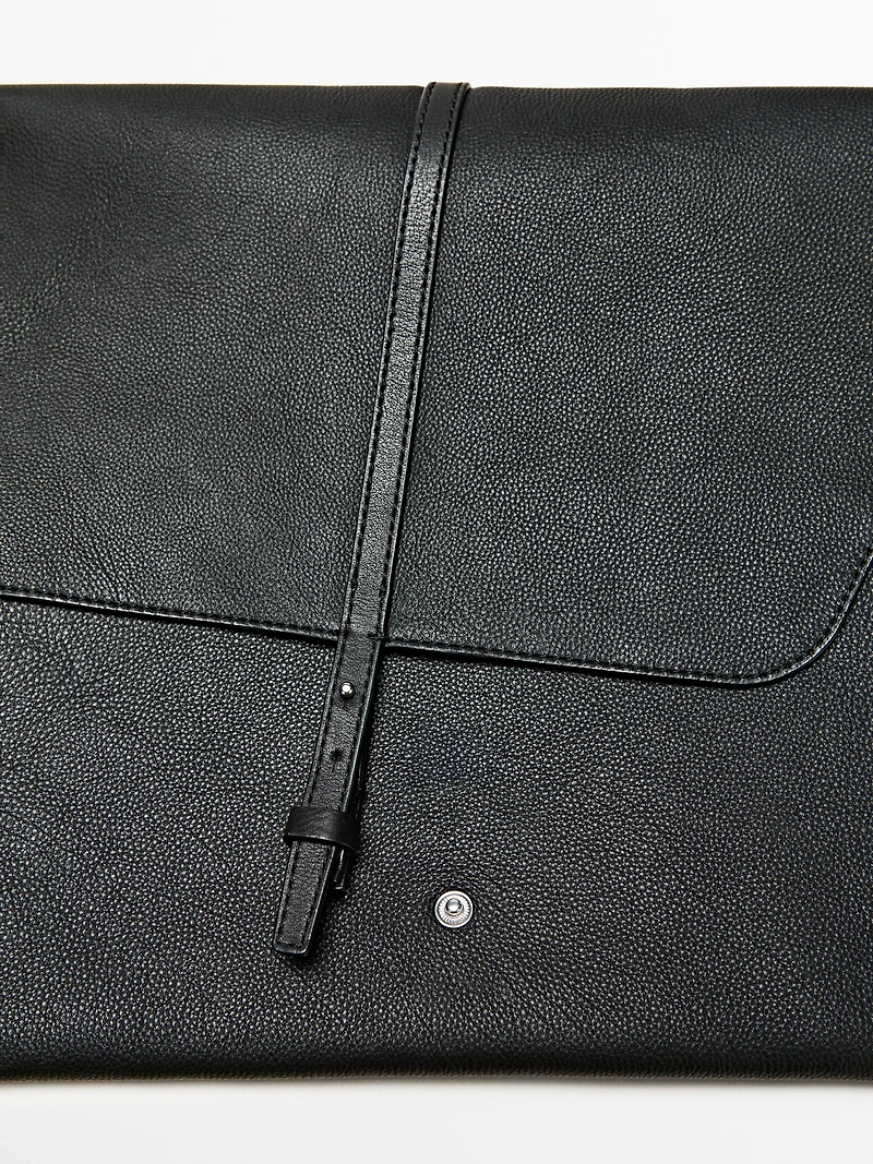 Étui pour ordinateur portable en cuir bovin finition nappa