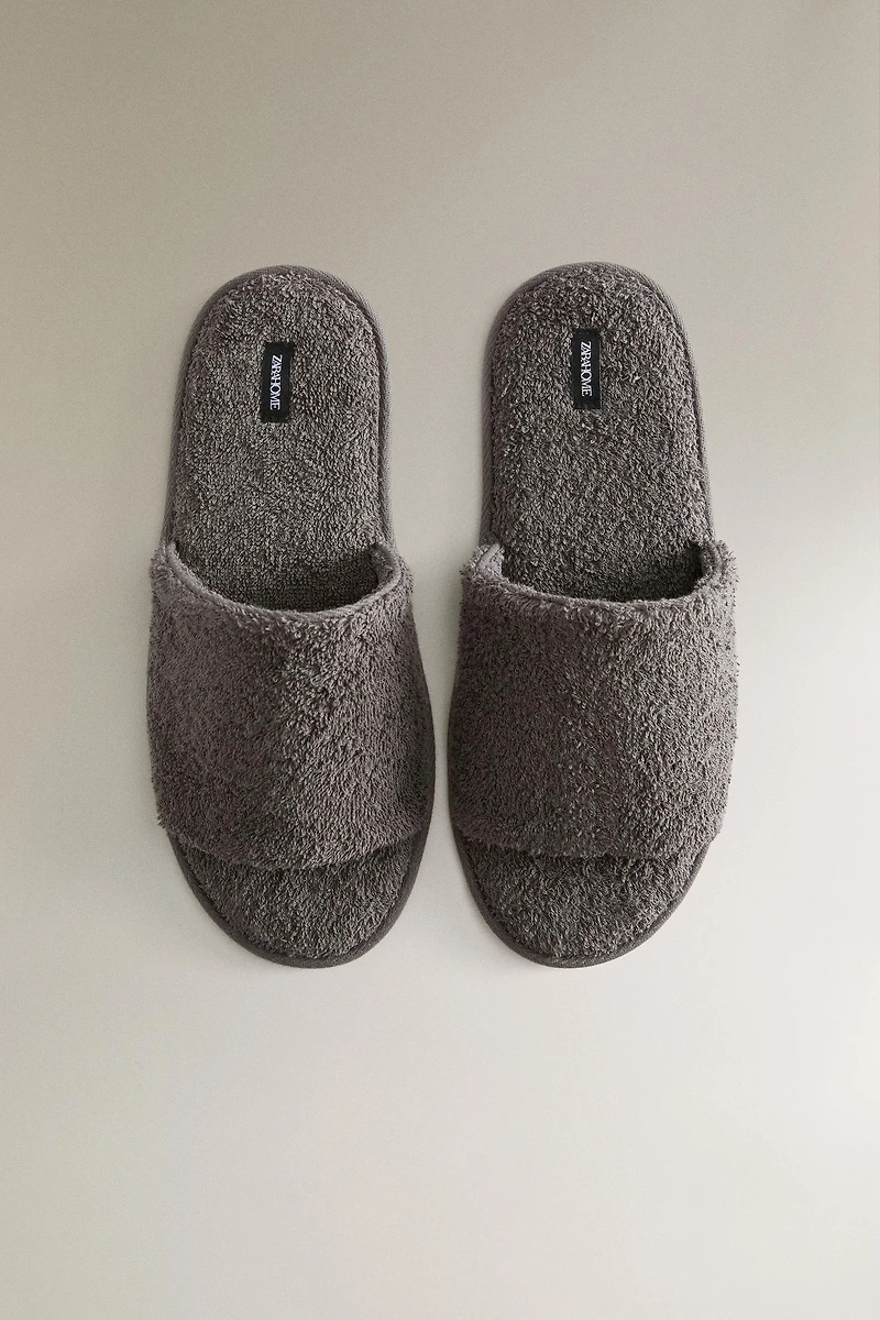 CHAUSSONS ÉPONGE OUVERTS DE BAIN