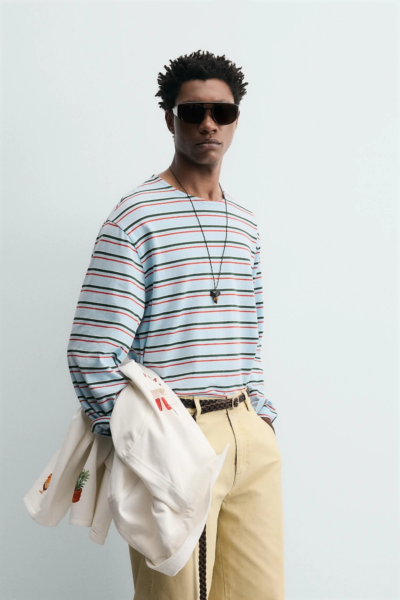 T-SHIRT EN JACQUARD À RAYURES
