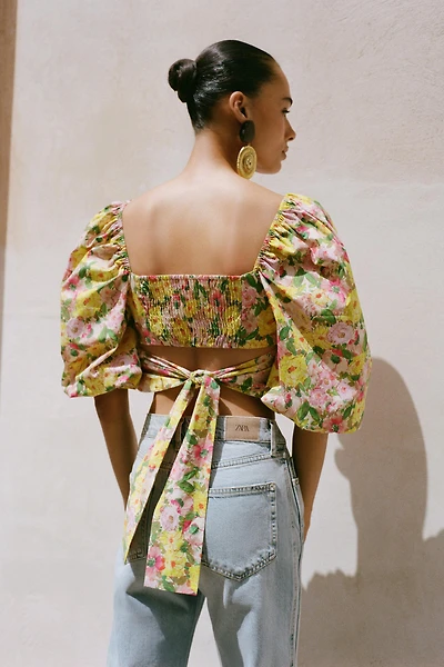FLORAL PRINT TOP WITH BOW