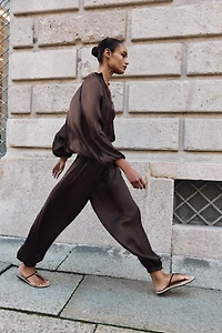 PANTALON BOUFFANT SATINÉ