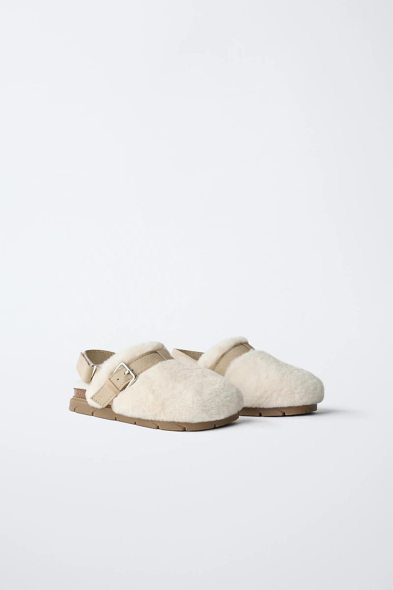 FLEECE CLOGS