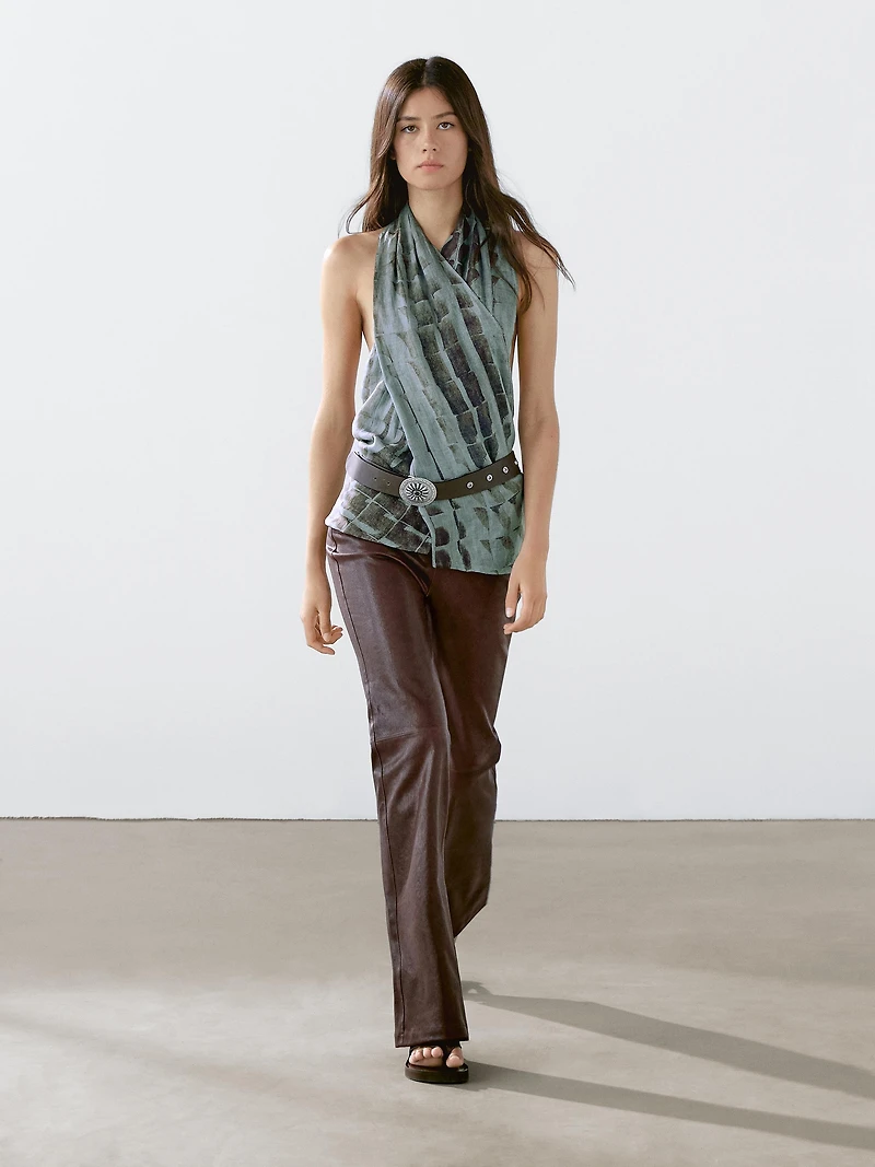 Nappa leather bell bottom trousers