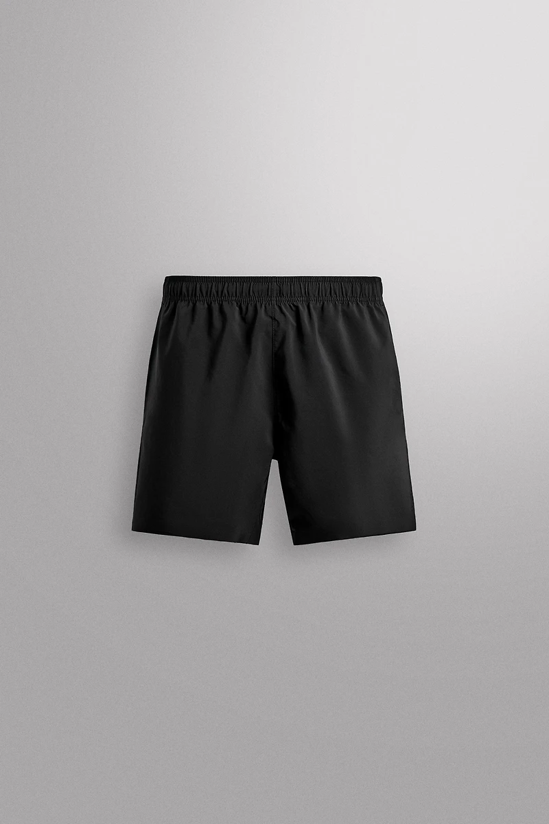 PERFORATED SHORTS