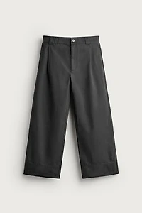 PLEATED WIDE FIT PANTS