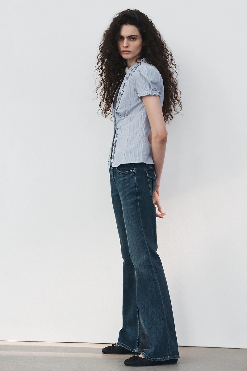 TRF LOW-RISE BOOTCUT JEANS