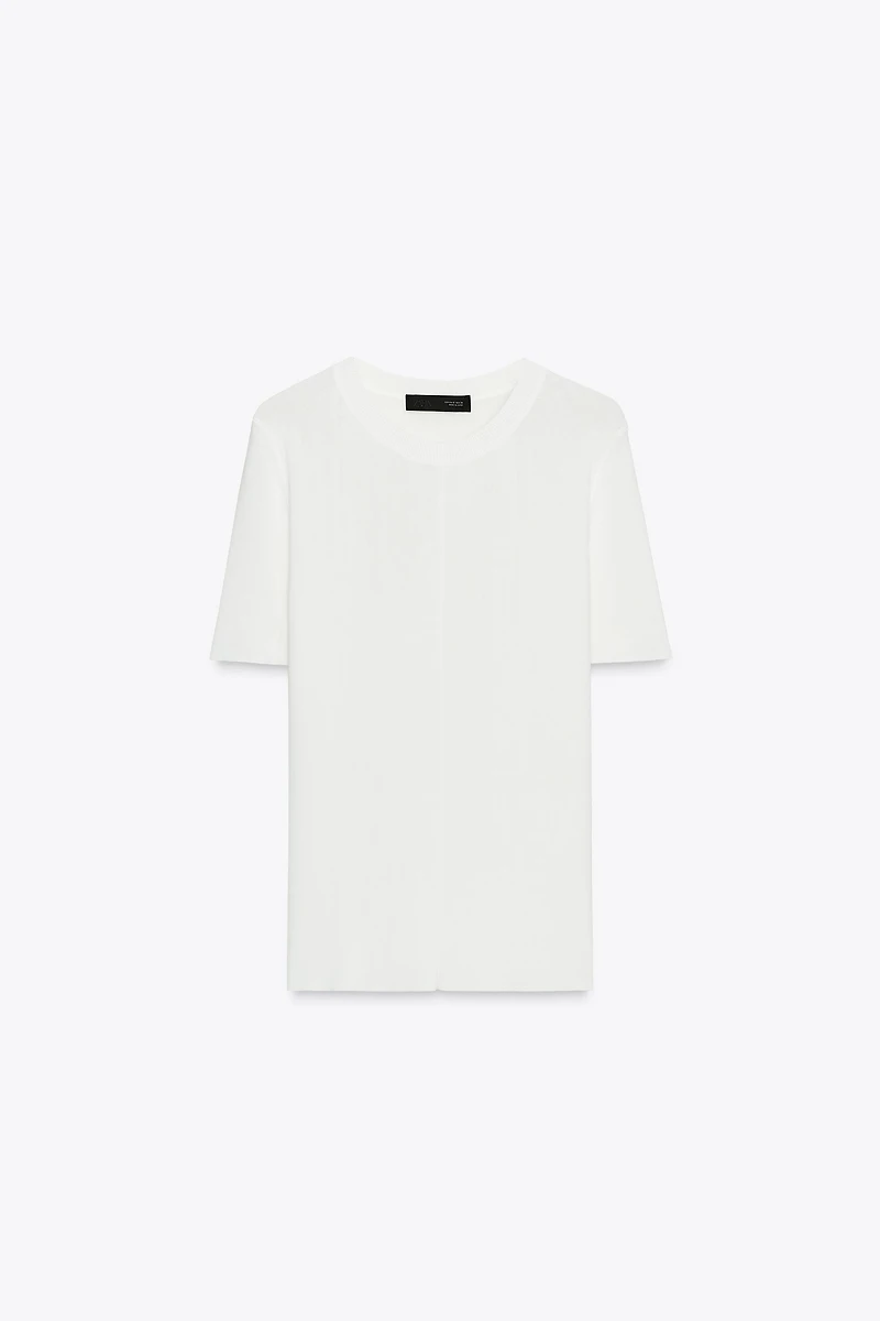 TOP EN MAILLE MANCHES COURTES