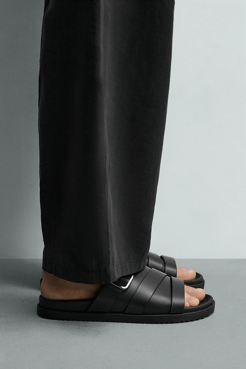BUCKLED SANDALS