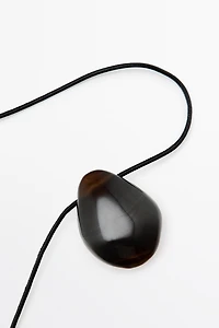 Stone pendant necklace