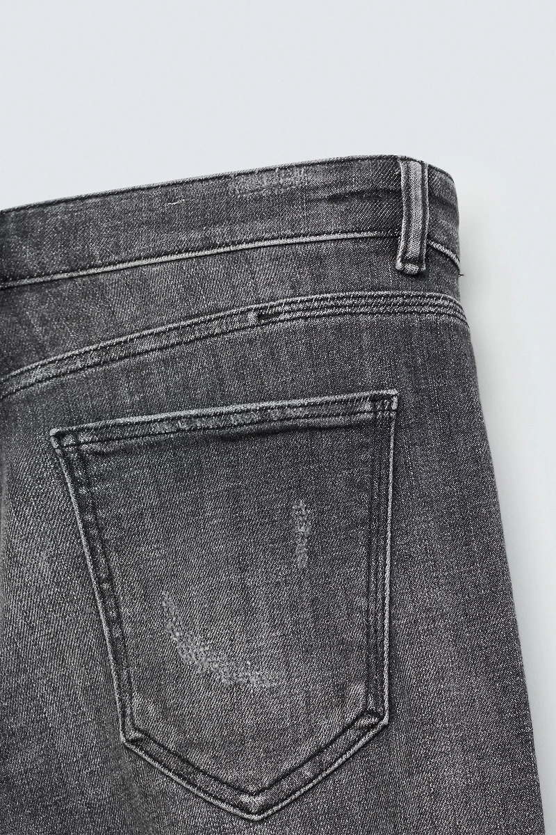 RIPPED SKINNY FIT JEANS