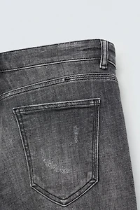 RIPPED SKINNY FIT JEANS