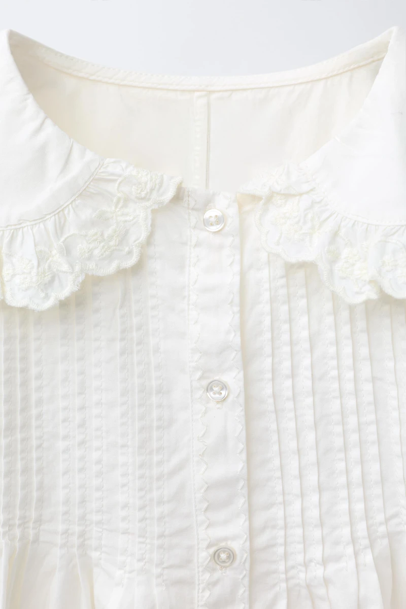 PETER PAN COLLAR SHIRT
