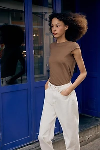MINIMAL SHORT SLEEVE T-SHIRT