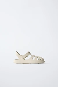 SANDALES STYLE PLAGE PIEDS NUS