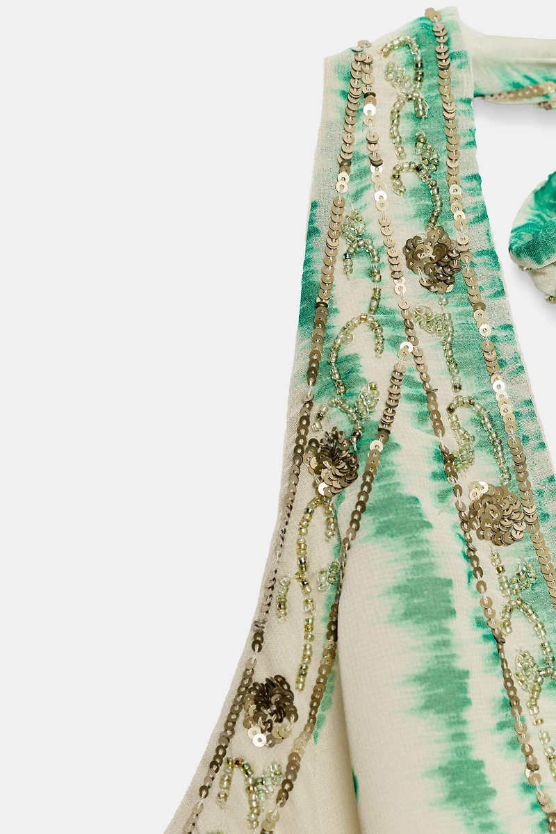 PRINTED EMBROIDERED HALTER TOP