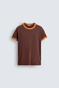 CONTRAST STRIPE T-SHIRT