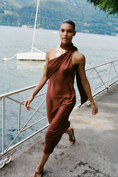 ROBE MIDI ASYMÉTRIQUE FOULARD