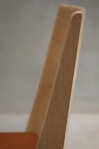 CHAIR 02