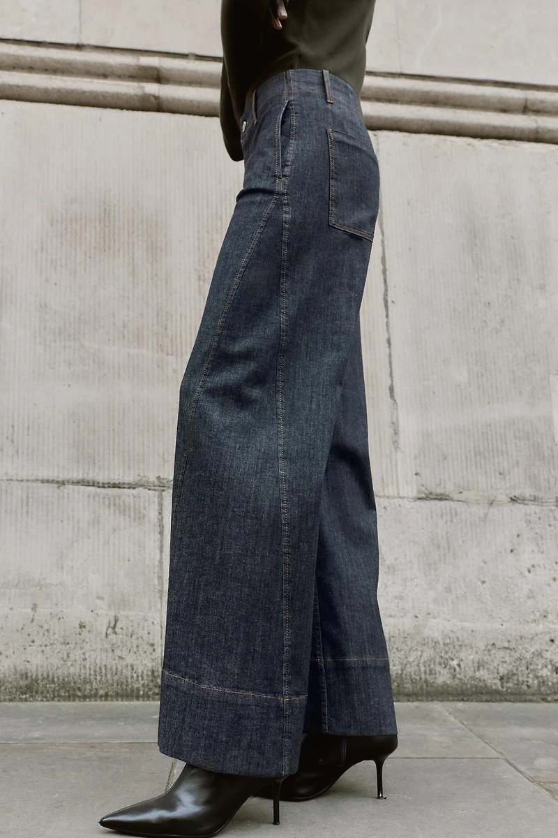 WIDE LEG SEAMED PANTS