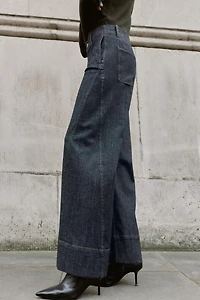 WIDE LEG SEAMED PANTS