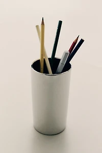 CYLINDRICAL METAL PENCIL HOLDER