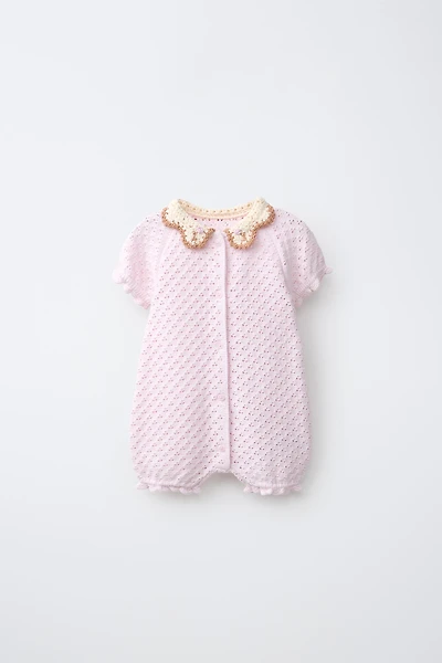 CROCHET COLLAR SHORT JUMPSUIT