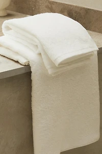 EXTRA SOFT BATH TOWEL