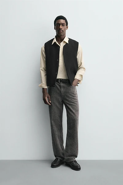 BOUCLÉ TEXTURE WOOL VEST