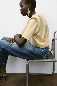 TOP EN MAILLE À ÉPAULETTES