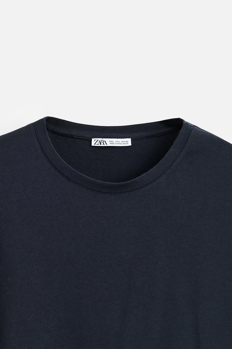 BASIC SLIM FIT T-SHIRT