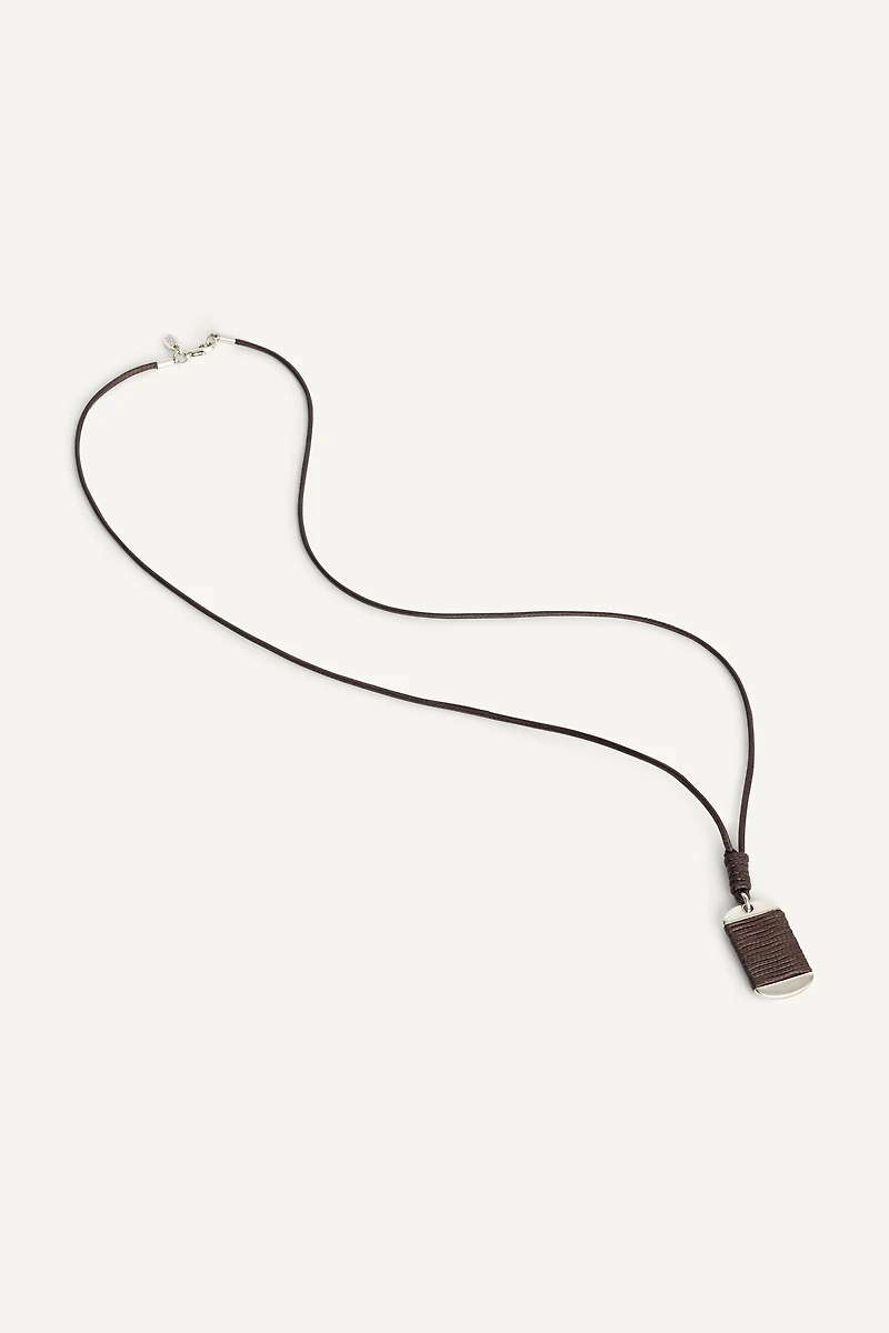 COMBINED METAL PLATE NECKLACE