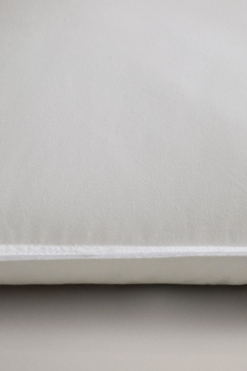 FEATHER FEEL PILLOW FILLING