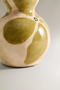 TERRACOTTA VASE WITH FLOWERS
