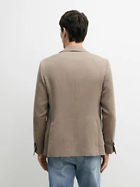 100% linen tailored blazer with pocket details