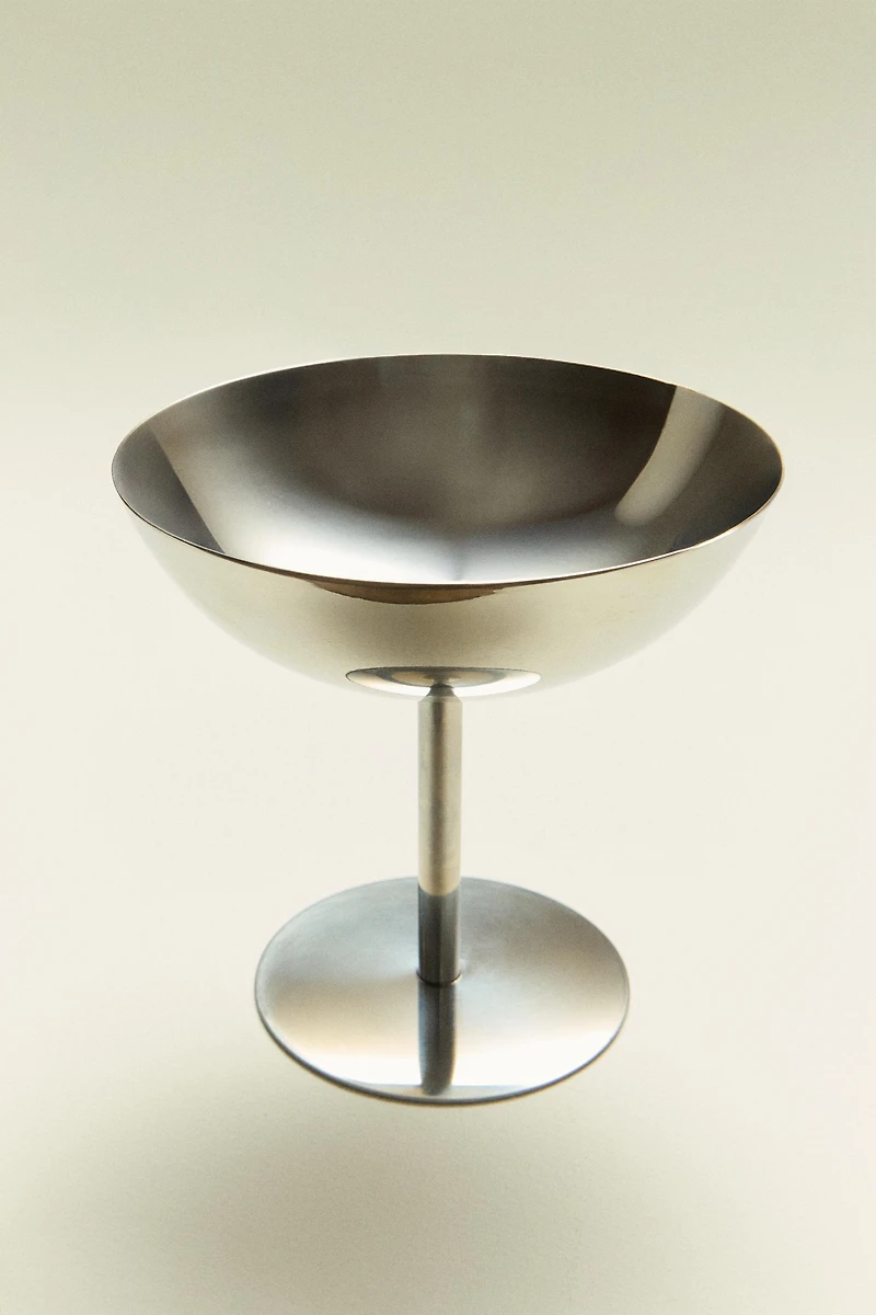 SHINY METAL CUP