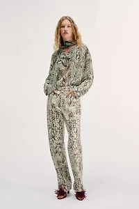 Z1975 HIGH-RISE STRAIGHT LONG LENGTH ANIMAL PRINT JEANS
