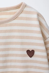 HEAVY WEIGHT WOVEN STRIPE HEART PATCH T-SHIRT