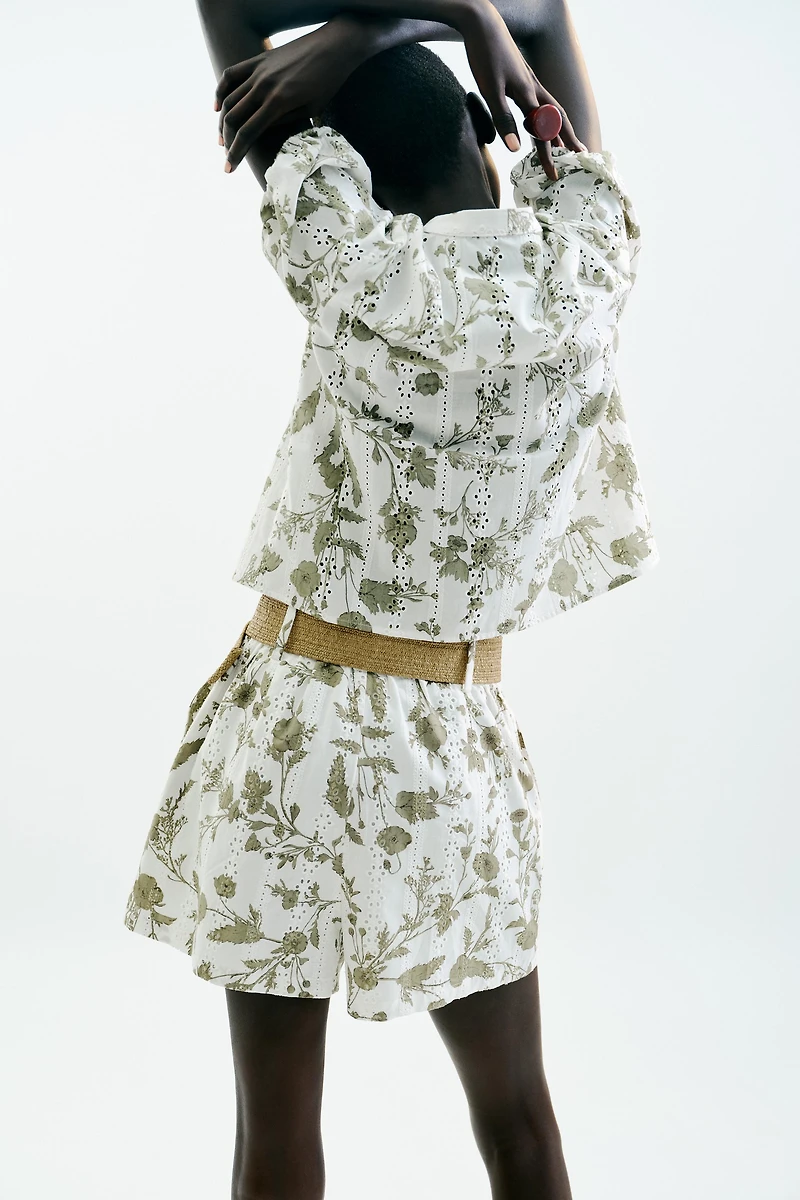 PRINTED SHORTS WITH PERFORATED EMBROIDERY