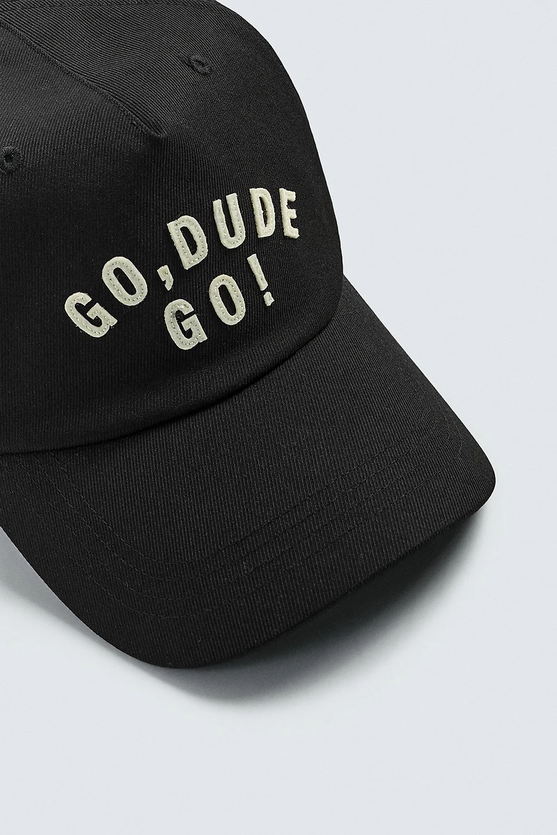 EMBROIDERED TEXT CAP