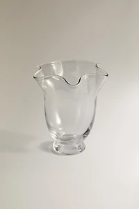 WAVY TRANSPARENT GLASS VASE