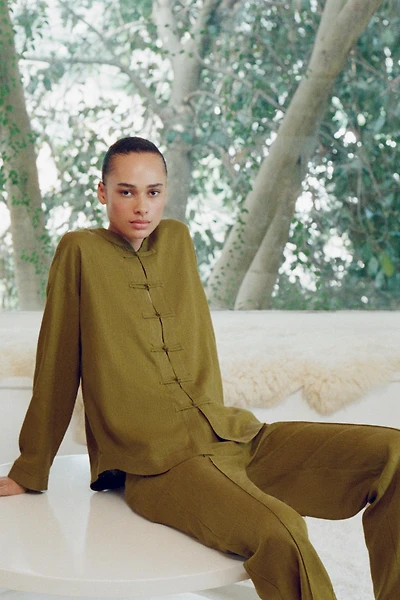 LINEN SHIRT WITH FROG FASTENING