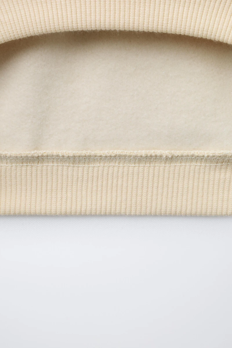 GOOBER ® HEART PRINT SWEATSHIRT