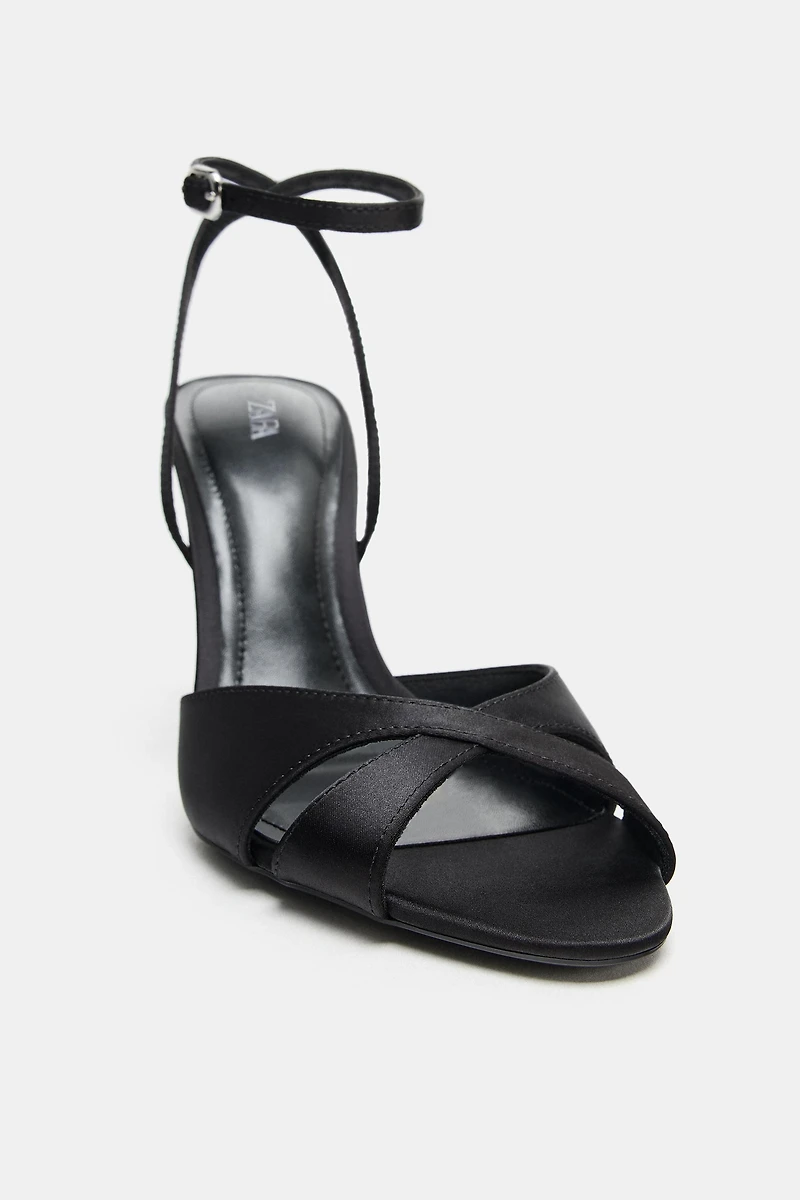 SATIN EFFECT HEELED SANDALS