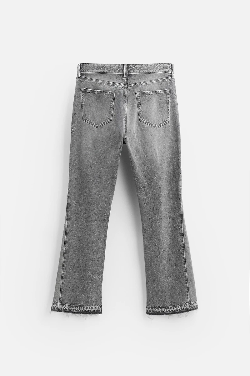FLARE FIT JEANS