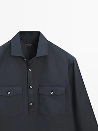 Cotton shirt with pockets