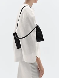 Small nappa leather bag with compartments